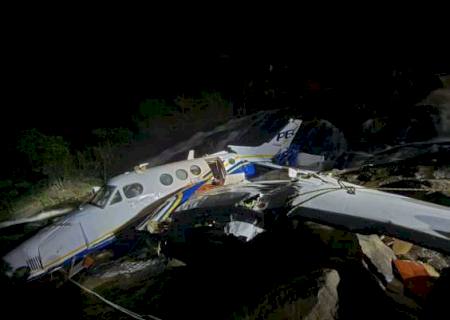 FAB coleta amostra de combustível que abasteceu avião de Marília Mendonça