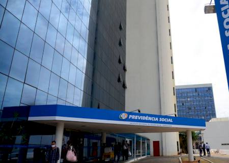 INSS: 95 mil beneficiários têm até sexta para agendar perícia médica