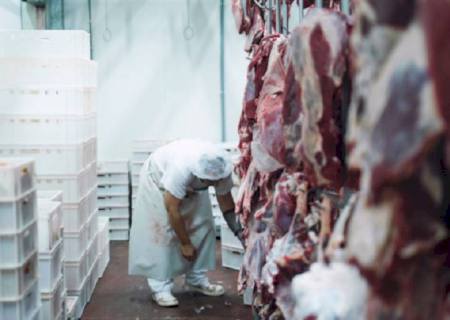 China derruba embargo à carne brasileira, diz Ministério da Agricultura