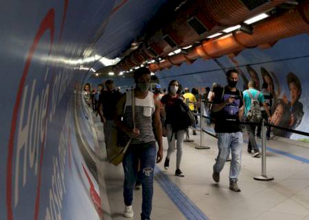 Fiocruz pede atenção à oferta de leitos diante do avanço da Ômicron