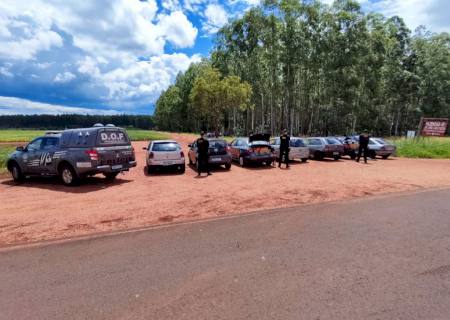 Vídeo: DOF intercepta comboio de carros com cigarros e mercadoria paraguaia avaliados em mais de R$ 330 mil