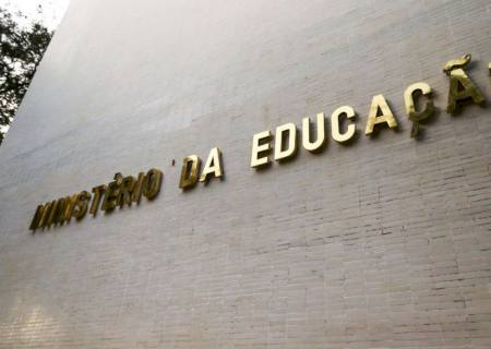 Inep confirma realização do Enem 2022 nos dias 13 e 20 de novembro