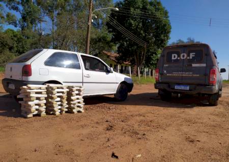 Duas mulheres são presas pelo DOF transportando maconha ''mocada'' em carro