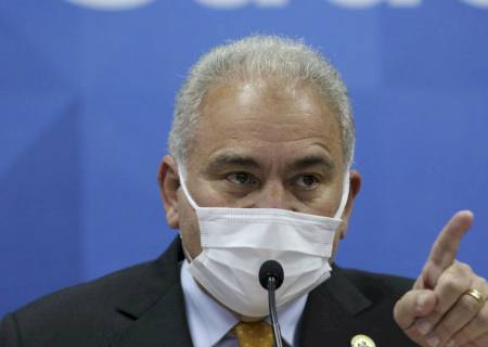 Ministro da Saúde alerta que país não atingiu pico da variante Ômicron
