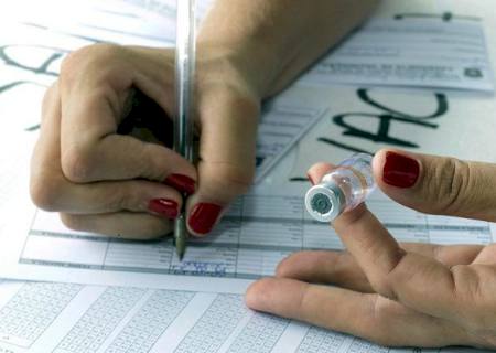 SES libera quarta dose de vacina contra a Covid-19 para pessoas a partir de 50 anos