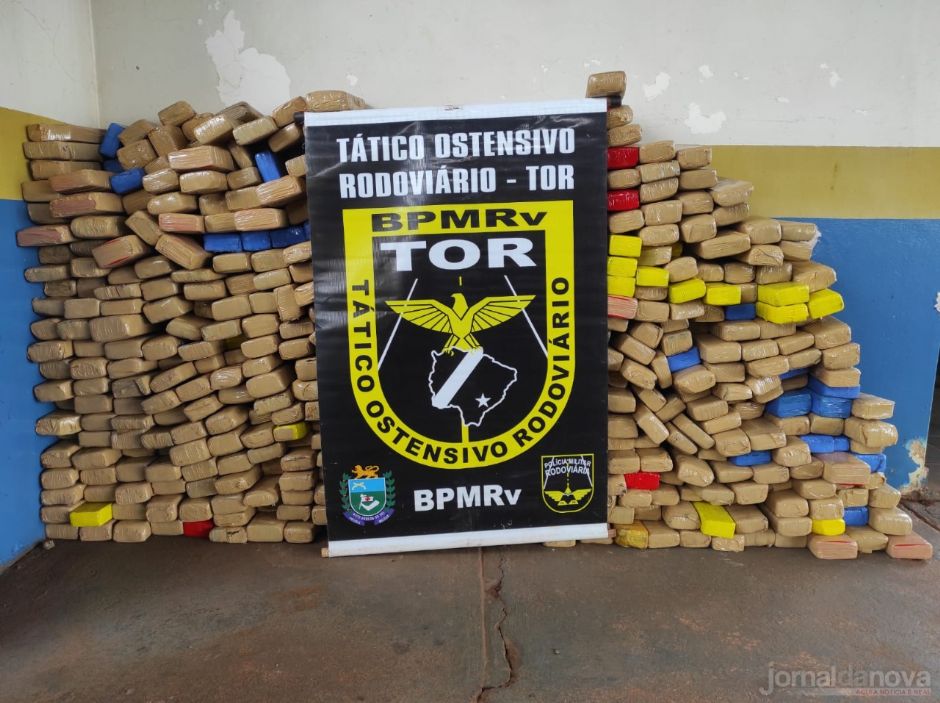 Vídeo: Mulher é presa com mais de 450 kg de maconha em Batayporã