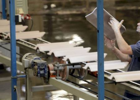 Produtividade da indústria recua 4,6% em 2021
