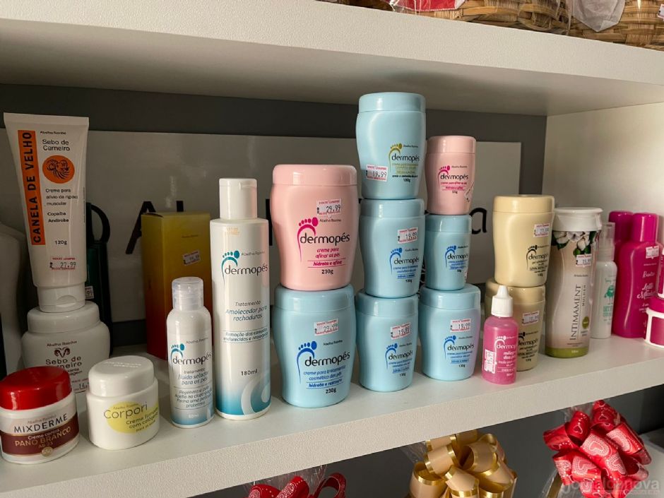 Carinho em forma de presente: Espaço Beleza Perfumaria, Cosméticos e Presentes tem opções para todos os bolsos