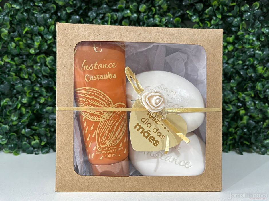 Carinho em forma de presente: Espaço Beleza Perfumaria, Cosméticos e Presentes tem opções para todos os bolsos