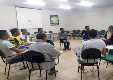 Maio da Diversidade: Unidades penais recebem ações voltadas ao público LGBT