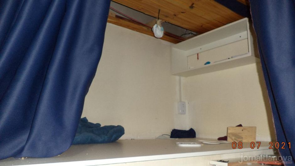 Operação do Dracco prende 5 policiais penais na fronteira, que transformaram presídio em ''boteco''