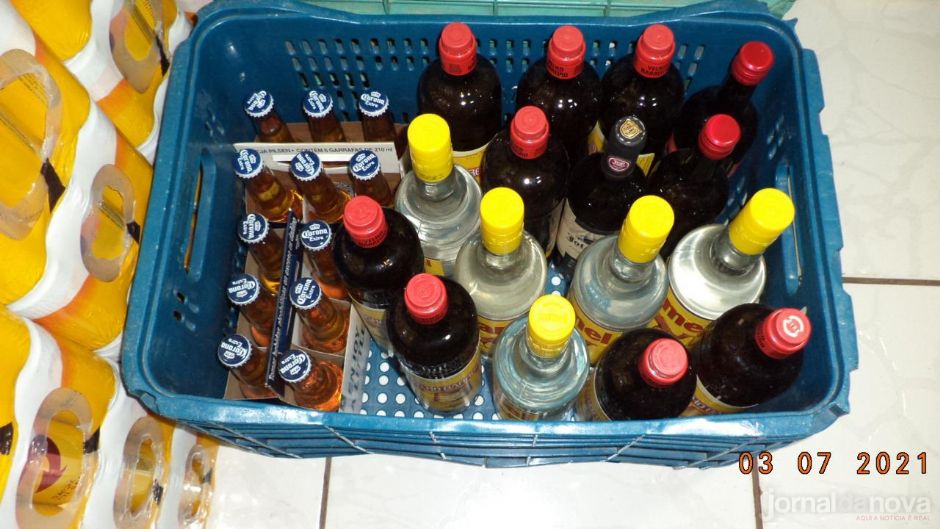 Operação do Dracco prende 5 policiais penais na fronteira, que transformaram presídio em ''boteco''