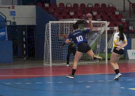 Jogos Escolares de MS classificam equipes à Copa dos Campeões no handebol e vôlei de 15 a 17 anos