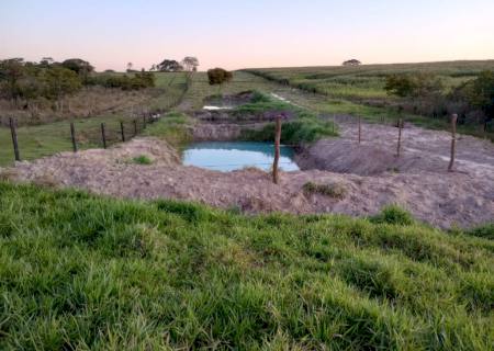 Sitiante é multado em R$ 5 mil por construir tanques de piscicultura em Fátima do Sul