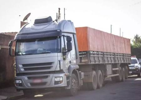 Caminhoneiro é sequestrado e ''pula'' do carro dos bandidos na Capital