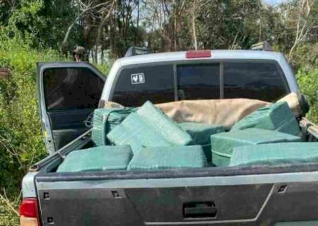 Avião suspende pouso e traficantes abandonam 400 quilos de cocaína no Paraguai