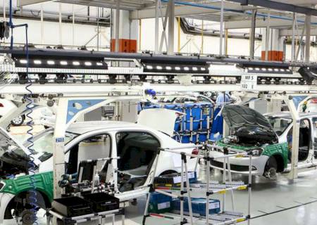 Produção de veículos cai 15,8% em fevereiro