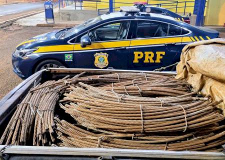 Em Rio Brilhante, PRF prende irmãos com 700 kg fios de alumínio furtados em Ipezal