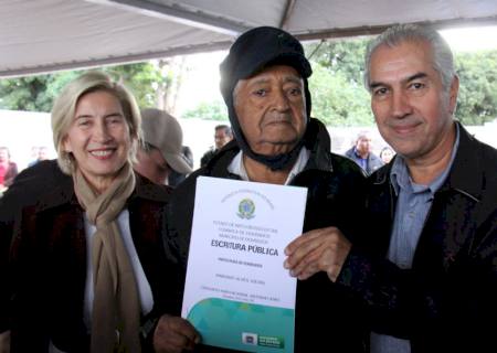 Regularização fundiária: Agehab já emitiu 8,7 mil títulos em MS