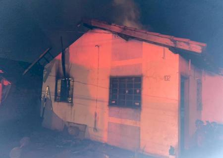 Incêndio em residência mobiliza Corpo de Bombeiros Militar até Batayporã