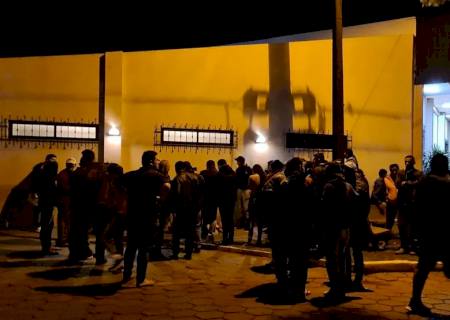 Pastor é morto a tiros ao chegar para culto em igreja na fronteira