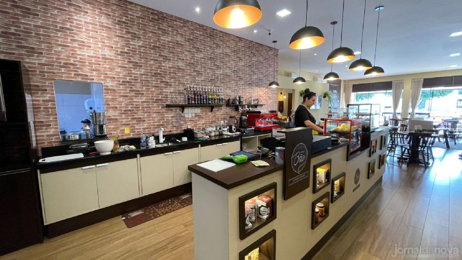 Com toque mineiro e foco nos cafés especiais, chega a Nova Andradina a Cheirin Bão