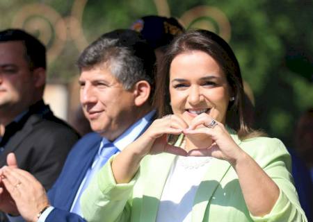 Projeto de lei quer aumentar salário de prefeita de Campo Grande de R$ 21 mil para mais de R$ 35 mil