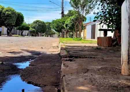 Homem desrespeita medida protetiva e é morto a tiros em frente a casa de ex-namorada