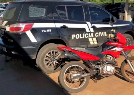Motocicleta furtada é recuperada pela SIG de Naviraí em ''boca de fumo''