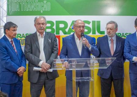 Vice-presidente eleito anuncia mais 61 nomes da equipe de transição