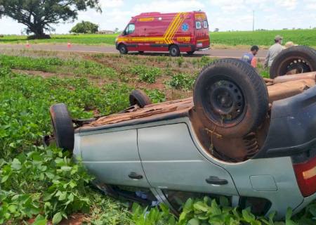 Condutor embriagado é preso após capotar veículo na MS-473