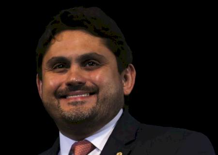 Novo ministro das Comunicações anuncia investimentos nos Correios