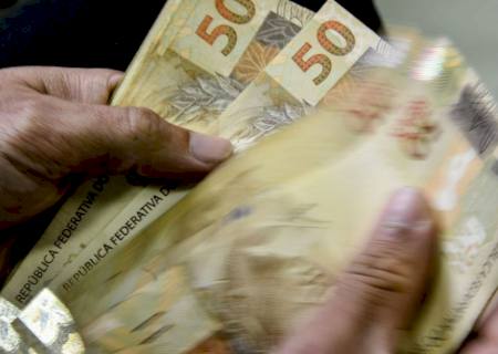 Governo criará programa para atender endividados