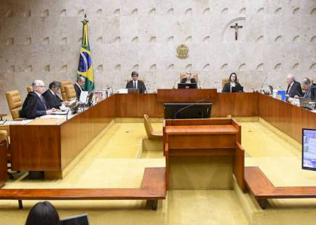 Proposta de mandato de oito anos para ministros do STF ganha força