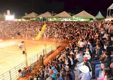 32ª Festa do Peão começa a ser preparada em Taquarussu