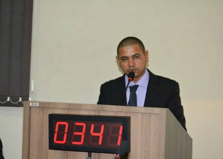 Ministério Público dá 15 dias para Gilso Carrapicho se explicar sobre a contratação da empresa de assessoria