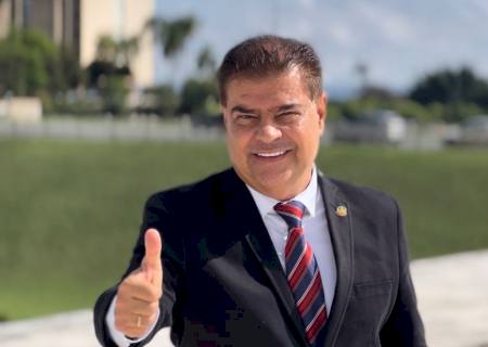 Senador Nelsinho Trad garante mais 11,7 km de asfalto Deodápolis