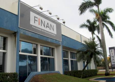 Curso de Direito da FINAN atinge nota 4.4 no MEC