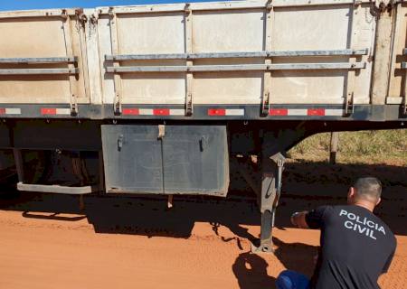 Polícia Civil localiza carreta roubada em Brasilândia