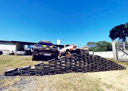 PRF apreende carga de cocaína enquanto atravessava na mesma balsa com traficante em MS
