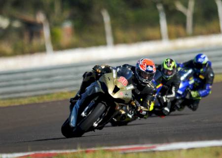 Debaixo de muita chuva, Moto 1000 GP retornou a Campo Grande e agitou o Autódromo Internacional