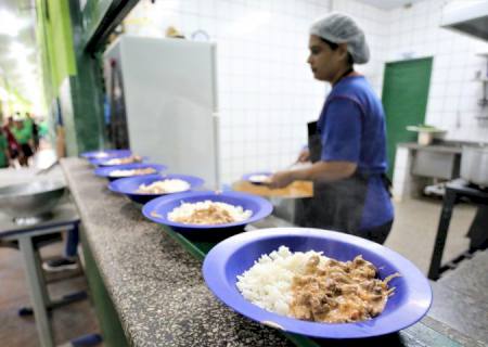 Educação abre inscrições para seleção de agentes de limpeza e merenda