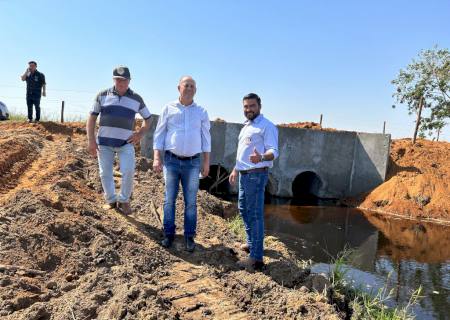 Prefeito de Taquarussu determina que estradas vicinais fiquem em dia