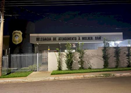 Após término de relacionamento, casal volta a se ver e homem acaba agredindo mulher após festa