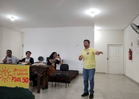 PSOL realiza plenária e sinaliza apoio à pré-candidatura de Vicente Lichoti