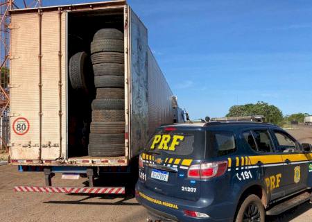 Carga com 360 pneus de origem estrangeira é aprendida em Nova Alvorada do Sul