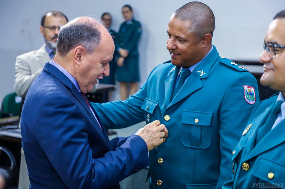 8º BPM realiza solenidade de 44 anos e Outorga de Medalhas de Tempo de Serviço em Nova Andradina