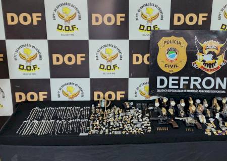 DOF e Defron recuperam mais de 260 joias roubadas em relojoaria de Caarapó