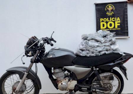 DOF apreende moto com carga milionária de haxixe em Iguatemi