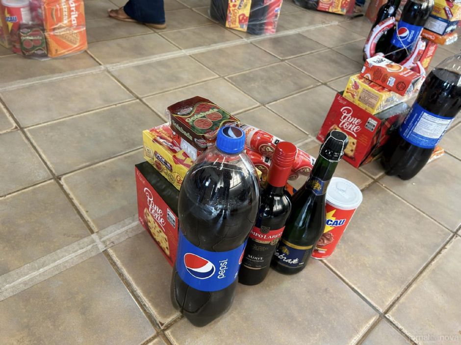 Prefeitura entrega 500 cestas básicas em Taquarussu